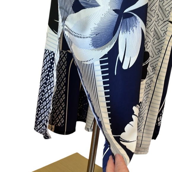 NATORI Kabuki Zip Caftan in Mixed Print Size Medium - Picture 9 of 15